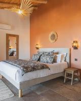 Deluxe Two-Bedroom House with Hot Tube