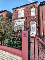 Lower ground floor Studio in Stockport - Bed and Breakfast Stockport