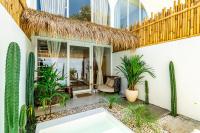 Aesthetic 1BR mezzanine Casa Vanille with private Pool near Uluwatu -Bali - Chambres d'hôtes Uluwatu