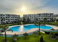 Complexe mirador golf rez-de-chaussée, vue piscine - B&B Cap Negro II