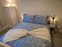 Hackney Roof top Hide Away - Bed and Breakfast Londen