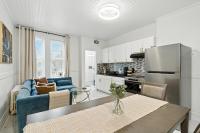 Modern and Spacious 3BR Private Parking 15min NYC - B&B Jersey City
