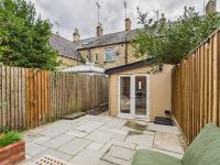 Chester Cottage - Romantic 1-Bed Cottage, Cirencester with Log Burner - B&B Cirencester