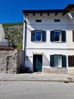 Rozalija house - Počitniška hiša z vrtom ob reki Soči v Solkanu - B&B Solkan