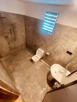 Camera Matrimoniale con Bagno in Comune 