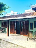 Casa Maré de Bombas - em Pousada Maré de Bombas - B&B Bombinhas