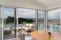 Spacious House nr Castle Beach Parking & Sauna - B&B Falmouth