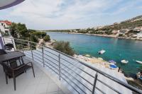 Apartment Dragan Grubišić - B&B Primošten