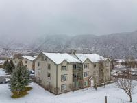 Colorado Winter Romance with Mountain Views Near Glenwood Hot Springs - B&B New Castle