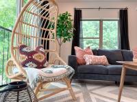 Stylish 1BR 1B - Medical District - Dallas Airport - Bed and Breakfast Oldham