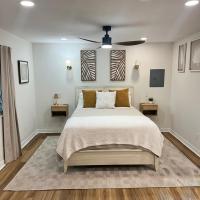 Palm Haven-Your Peaceful Studio Cabin near FL Springs - B&B Westville