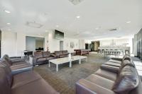 UNIQUE CBD BOTIQUE STAY, BALCONY,NETFLIX,FREE WIFI,FREE Tram,FREE Bus,Walk to Rundle St, UniAdelaide, RAH, Casino, Pubs, Cafes - B&B Adelaide