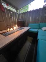 Modern/Retro Condo - B&B High Point