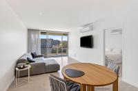 Resort 1 Bedroom 317 - B&B Torquay