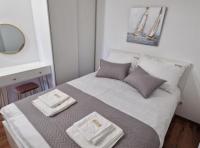 One Bedroom Apartment 3