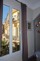 Charming studio overlooking a beautiful garden - B&B Nizza