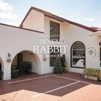 Seven Rabbit House - Bed and Breakfast Bangkok