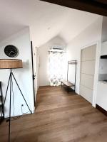 La Mansarde - Appartement cosy de 2 chambres - B&B Montluçon