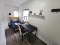 Affordable/Quiet Private Room - B&B Toronto