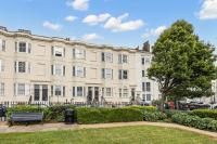 Spacious 2 Bed & 1 Bath - Close to Beach & City Centre - Bed and Breakfast Brighton