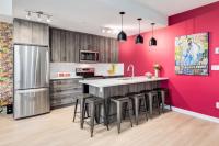 Cozy 3BR unit with Arcade in the heart of Calgary - Ferienwohnung Calgary