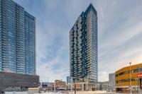 Spacious and Stylish Modern Condo in Calgary - Bed and Breakfast Calgary