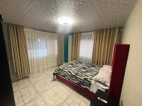 Three-Bedroom Deluxe Apartment