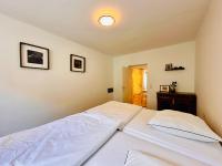 Red Room - B&B Schottwien
