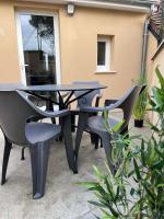 La p'tite maison - Chambres d’hôtes Courgains