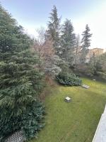 Konos Suites Apartment in Puy-En-Velay - B&B Le Puy-en-Velay