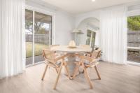 5 min walk to beach, 5 min drive to shops - B&B Capel Sound