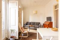 Alfama Typical 2 Bedroom apartment - B&B Lisbona