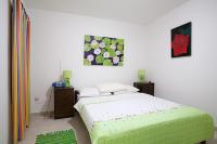 Apartamento de 1 dormitorio con terraza