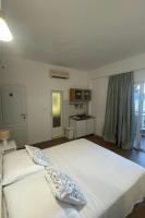 Monolocale con Balcone e Vista Mare