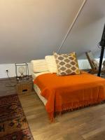 Bezaubernde Ferienwohnung mit Rosengarten - Ferienwohnung Waldershof