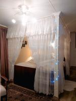 Тиха гавань в чарівному містечку - Bed and Breakfast Dobrovelychkivka