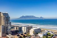 Luxury Beachfront Bliss - Ocean & Mountain Views - B&B Bloubergstrand