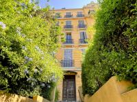 LE CASTEL Superbe appartement climatisé pour 4 personnes au centre ville de Hyères - Chambres d'hôtes Hyères