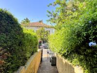 LE CASTEL Superbe appartement climatisé pour 4 personnes au centre ville de Hyères - Chambres d'hôtes Hyères