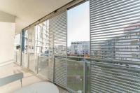 Apartment 3BR with large terrace - 800m from San Leonardo M1 - B&B Milan