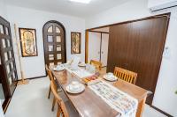 102Room,Free parking just a 7-minute walk from Koiwa tram stop This spacious 75-square-meter flats features two large bedrooms and can accommodate up to seven guests - Chambres d'hôtes Tokyo