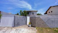 Casa com Wi-Fi, Piscina e Garagem a 550m da Praia - Bed and Breakfast Lauro de Freitas