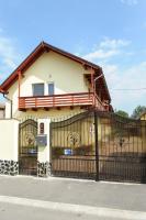 B&B Râşnov - Pensiunea Dany & Ady - Bed and Breakfast Râşnov