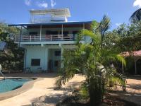 Coco Loco Azul Boutique Apartments by Lucky Vacation Homes - B&B Playa Junquillal