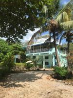 Coco Loco Azul Boutique Apartments by Lucky Vacation Homes - B&B Playa Junquillal