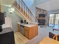 North Shore ski-in/ski-out loft with hot tub - Chambres d'hôtes Lutsen