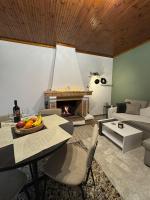 Eftychia's House - B&B Marioláta