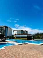 Family home in Bejuco with pool and beach access - Ferienwohnung Bejuco