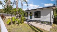 Coastal Retreat on Hazel - Lakes Entrance Getaway - Chambres d'hôtes Kalimna
