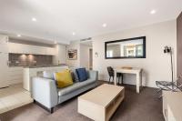 Belle Escapes - Sunrise at Belle Pier - B&B Glenelg